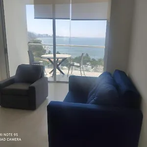 https://magnifico-apartamento-con-vista-y-salida-al-mar.santamartahotels.net
